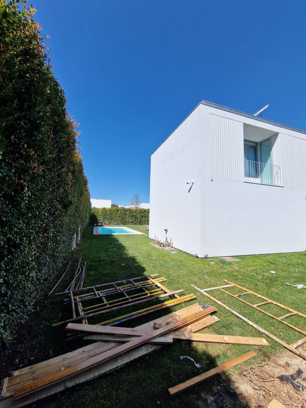 Domus Prime - Lisboa - Geländer reparieren
