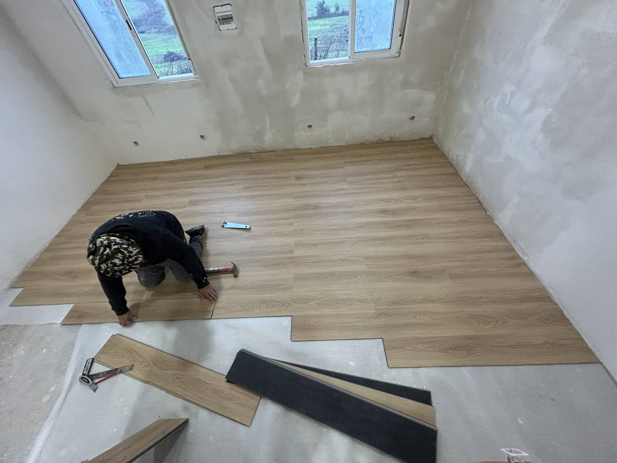 BR logística - Évora - Limpeza de Telhado