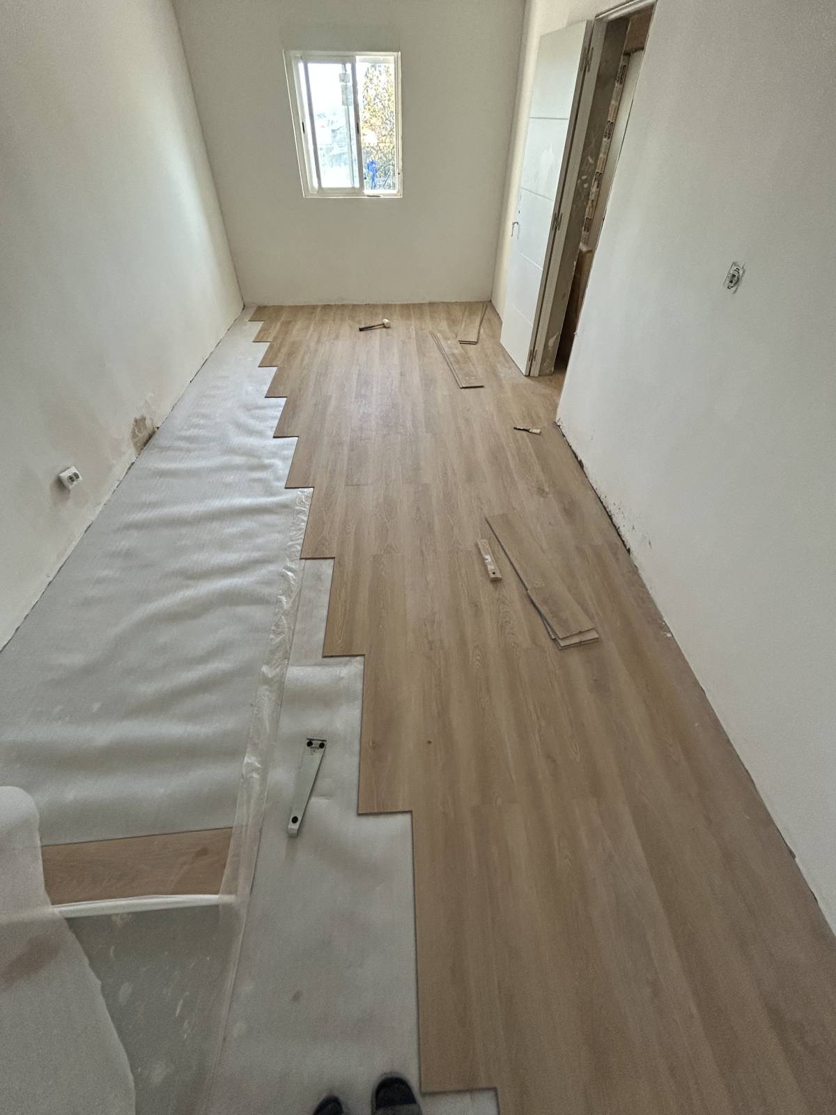 BR logística - Évora - Poda e Manutenção de Árvores