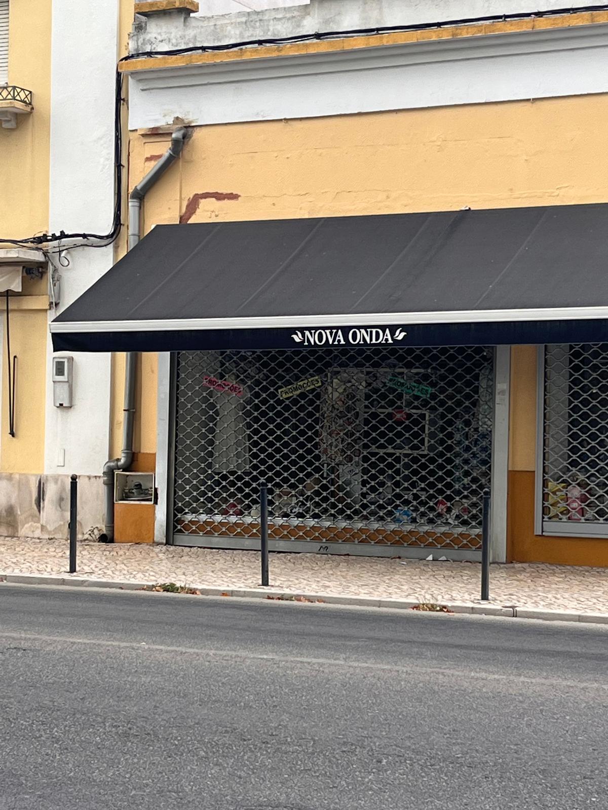 Paulo Joaquim - Montijo - Awnings