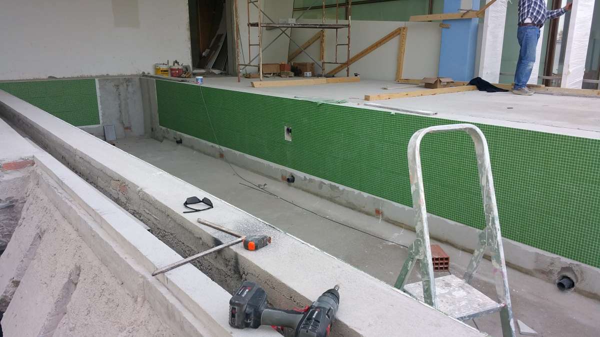 Tiago Bomba - Setúbal - Floor Tiling