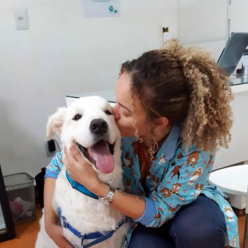 Daniele Farias - VetCuida - Cascais - Katzensitter