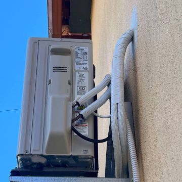 Sergei Khlebushkin - Porto Moniz - Zentrale Klimaanlage installieren