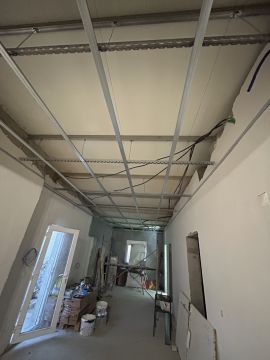 BR logística - Évora - Pintura de Portas