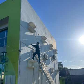 Climafrio - Arruda dos Vinhos - Instalação de Lâmpada