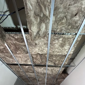 BR logística - Évora - Tratamento de Relvado