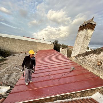 BR logística - Évora - Telhados e Coberturas