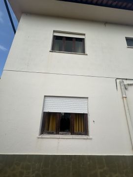 Empresa de Caixilharia de PVC