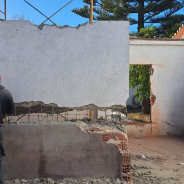 Paulo de Melo Gomes - Santarém - Instalação, Reparação ou Remoção de Revestimento de Parede