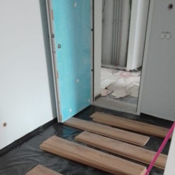 Thascius Alves Santos - Amadora - Vinyl or Linoleum Installation