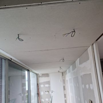 Domus Prime - Lisboa - Trockenbau reparieren und Oberflächenstruktur geben