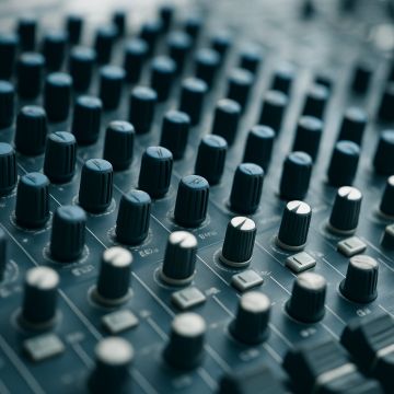 AUDIOVERSE - Cascais - DJ para Casamentos