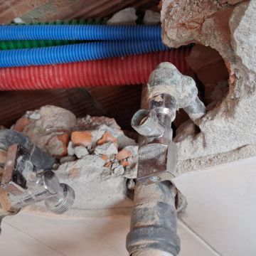 BT Eletricidade & Canalização - Mira - Plumbing Pipe Installation