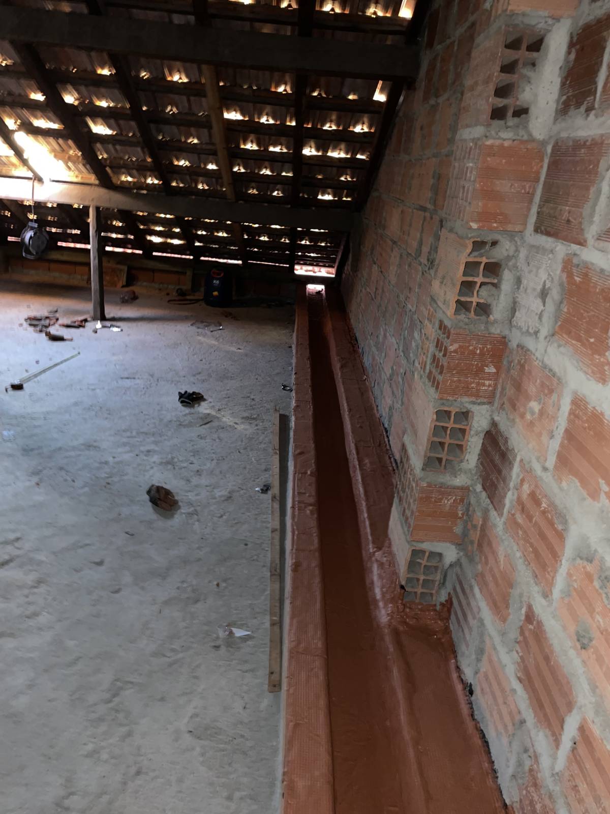 PB resolve - Loures - Instalación de cubiertas para patios