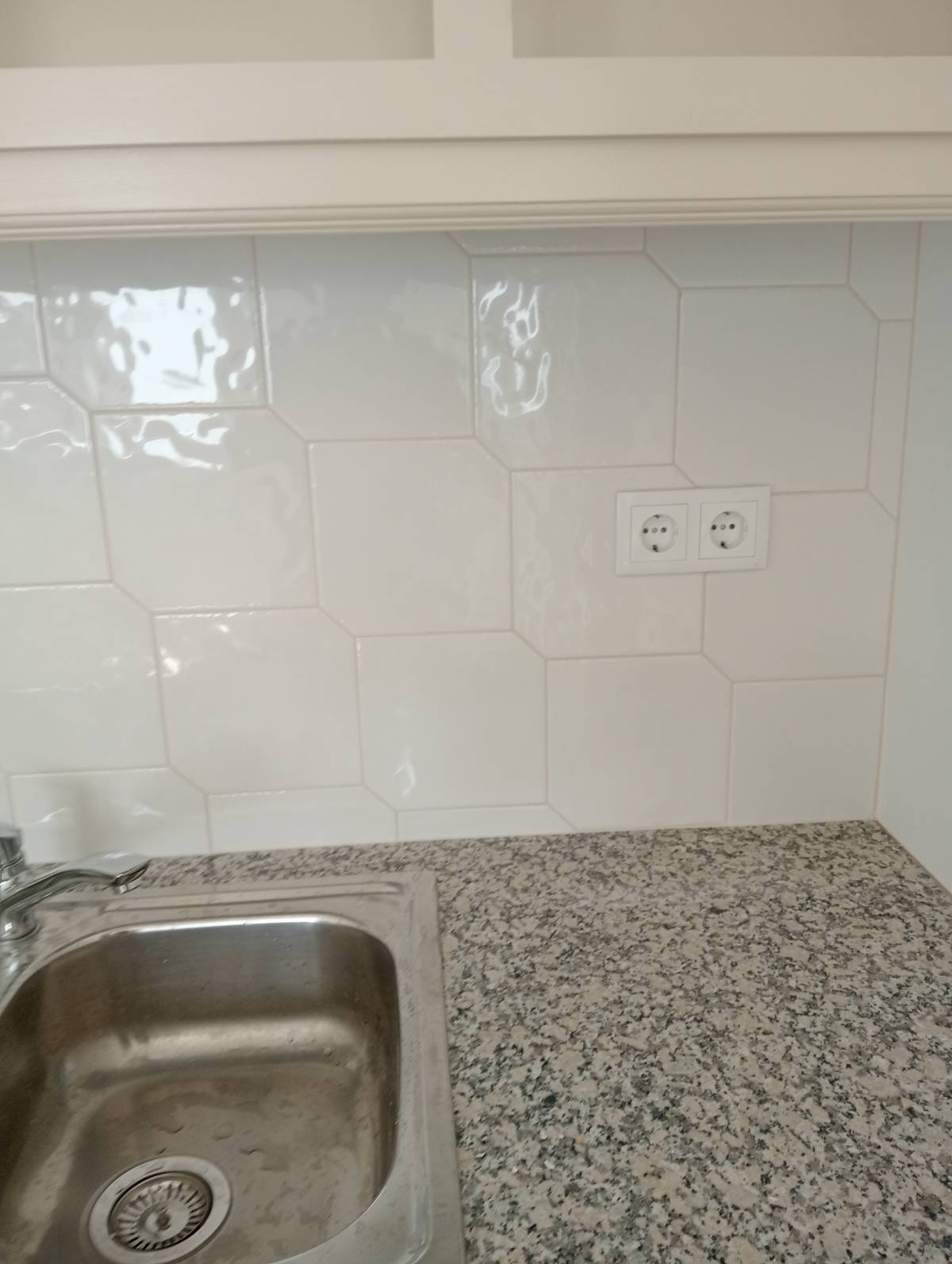 Volutas e arestas unipessoal lda - Rio Maior - New Home Construction