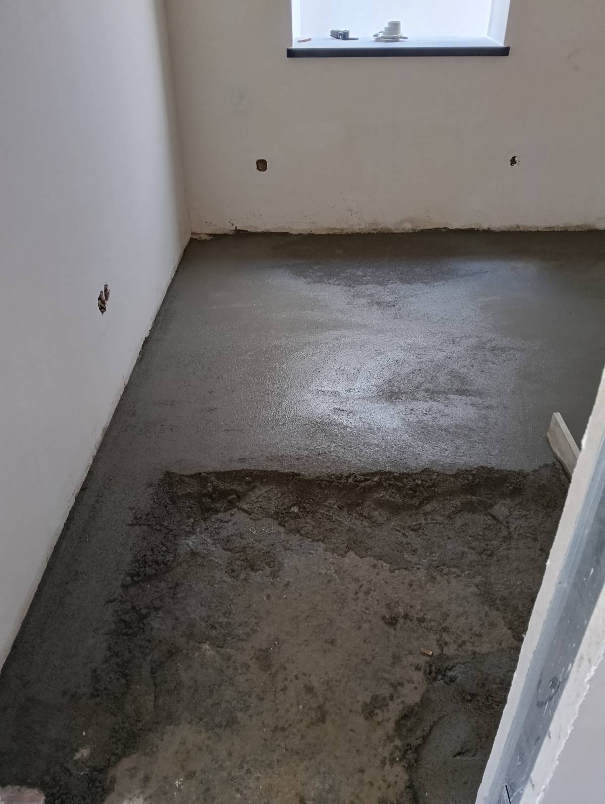 Volutas e arestas unipessoal lda - Rio Maior - Limpieza de oficinas (recurrente)