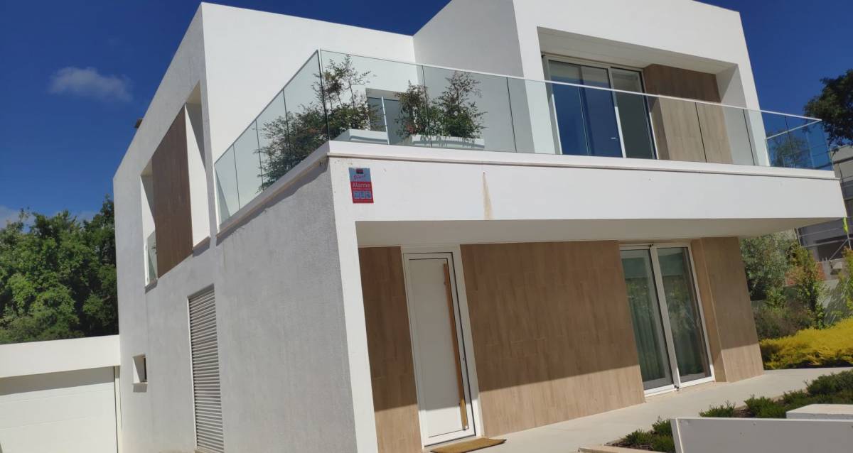 S.a.clean facility services - Ovar - Limpeza da Casa (Recorrente)