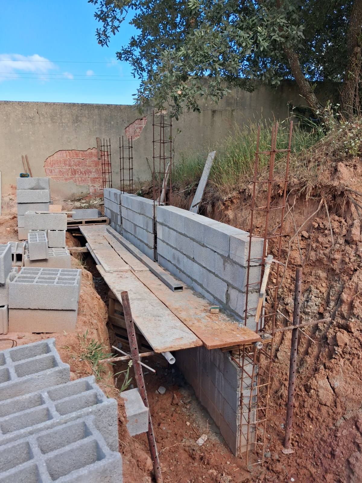 Remodelações e construção alves - Caldas da Rainha - Calfeutrage