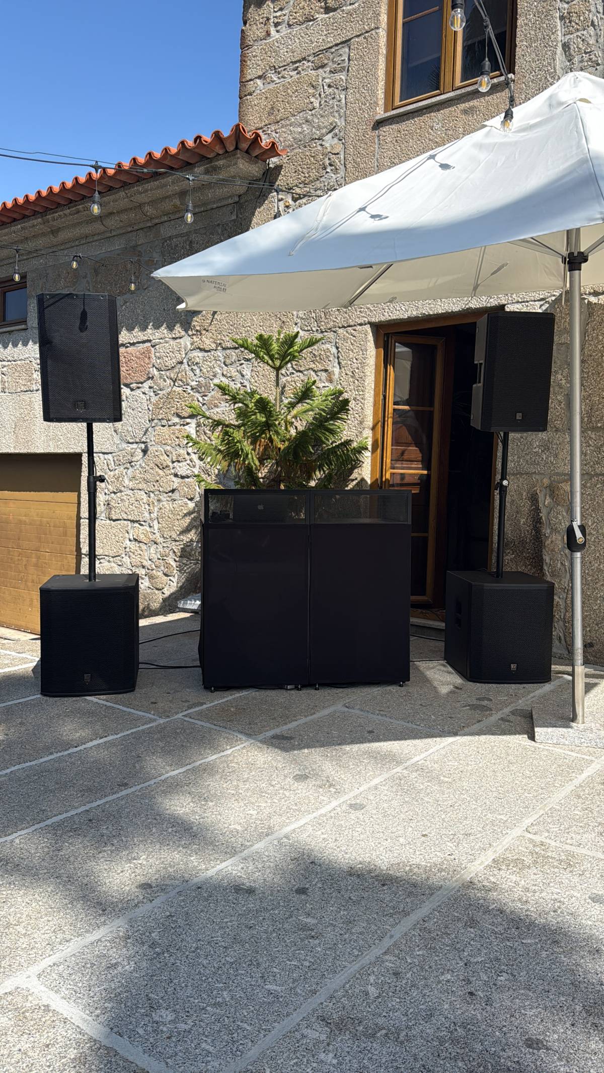 VIZSOUND - ALUGUER SOM E LUZ - Vizela - Aluguer de Equipamento de Som para Eventos