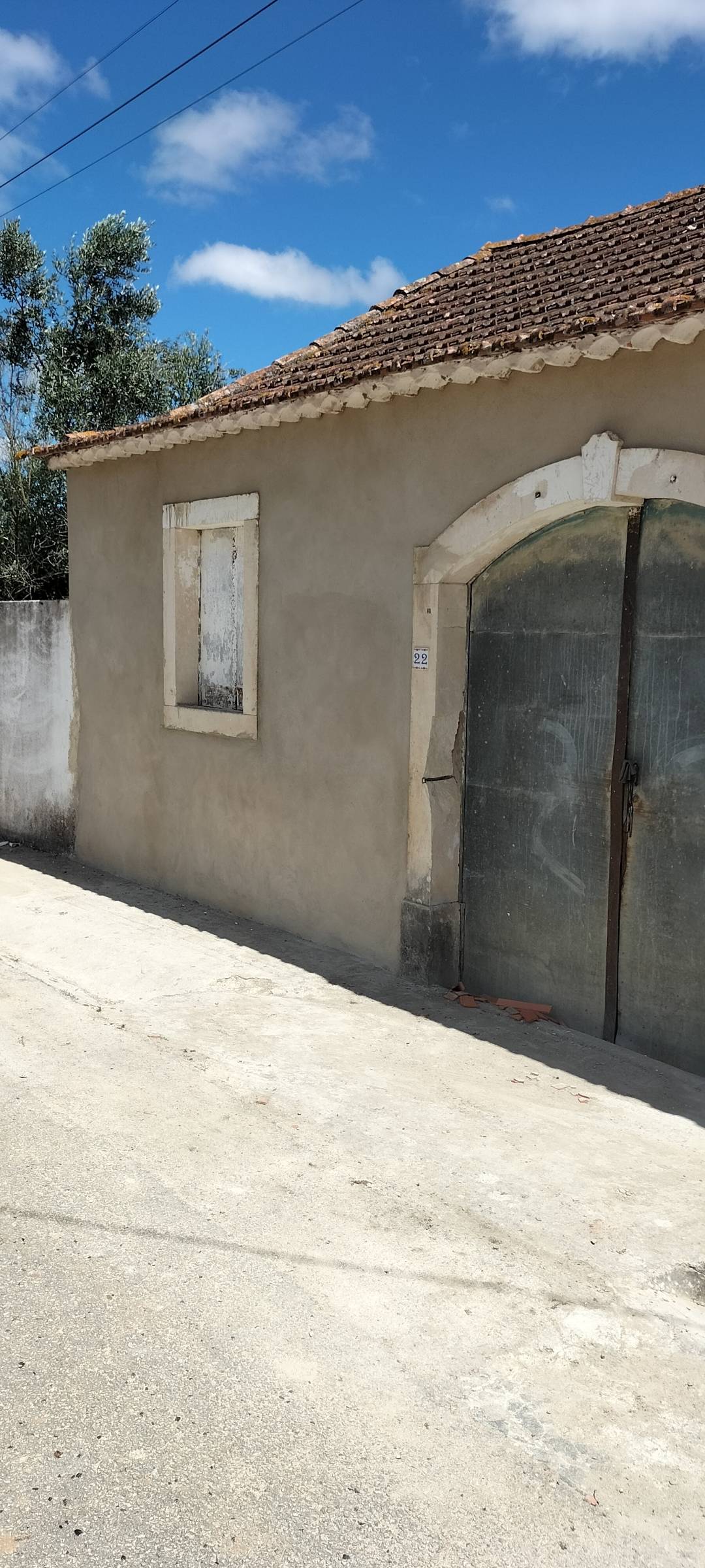Volutas e arestas unipessoal lda - Rio Maior - Roof Cleaning