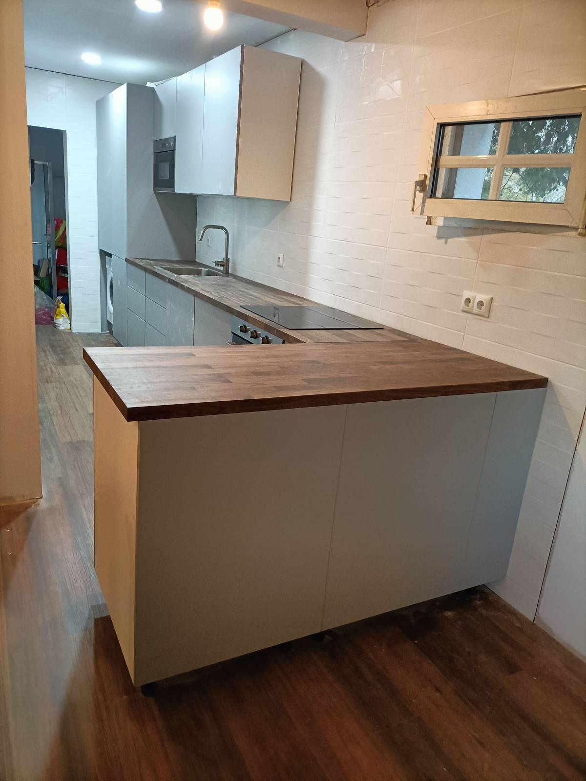 Tokfinal remodelações e pinturas - Loulé - Floor Tiling