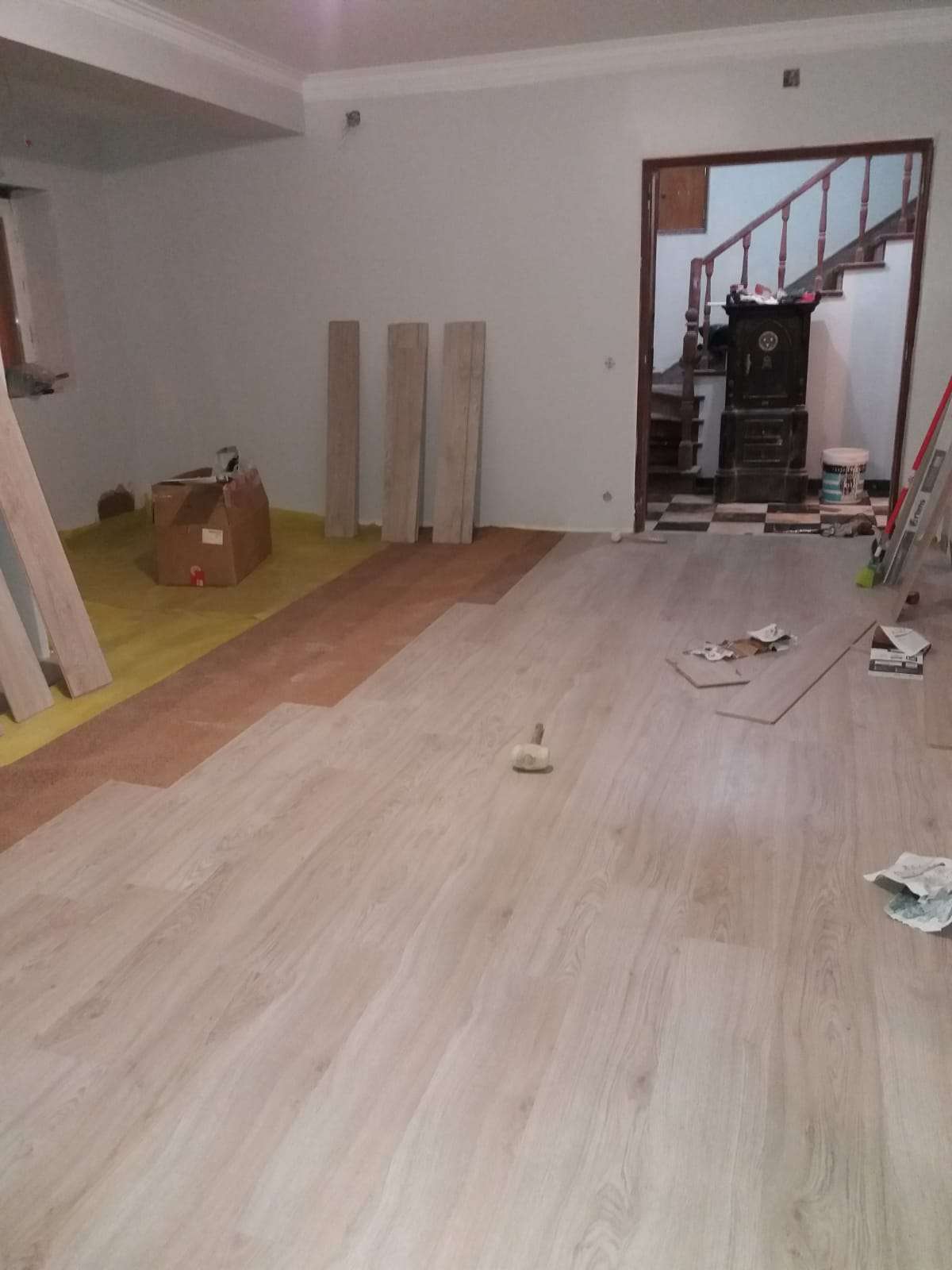 HS Remodelações - Sintra - Revestimento de Pavimento