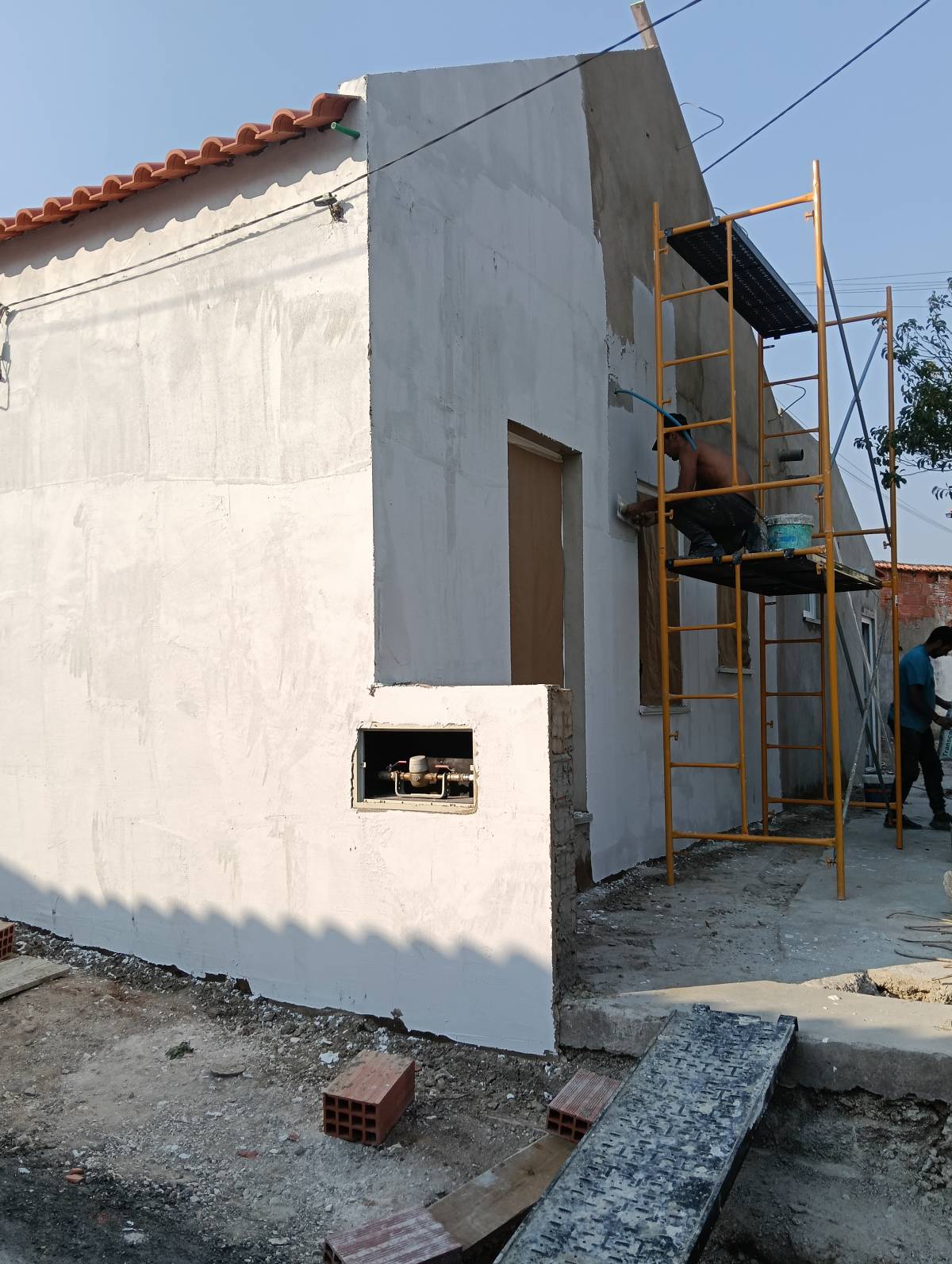 Volutas e arestas unipessoal lda - Rio Maior - Falsos techos