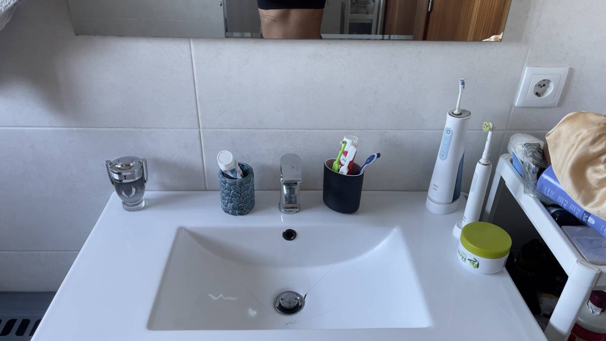 Sara Araujo - Porto - Deep or Spring Cleaning