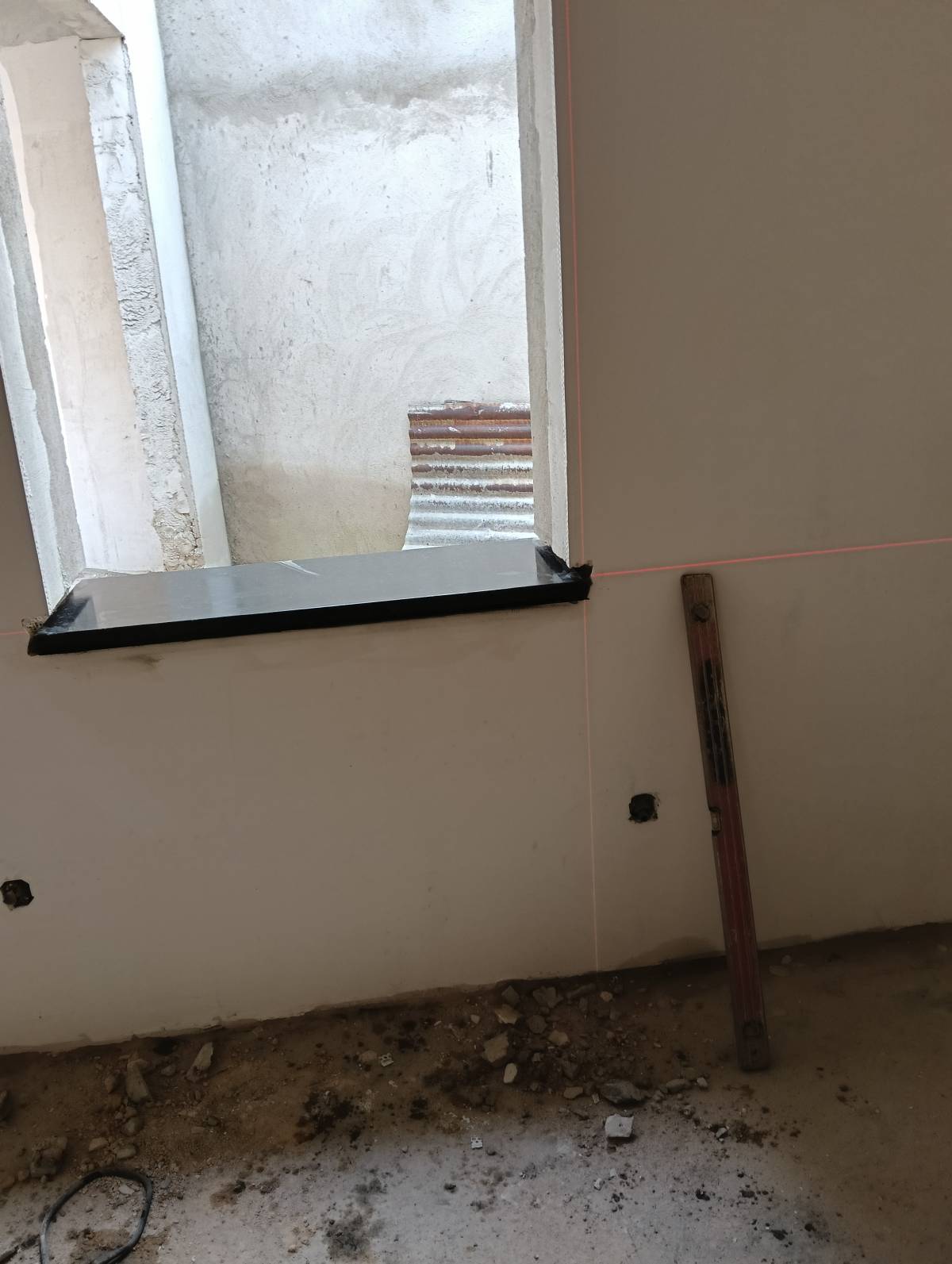 Volutas e arestas unipessoal lda - Rio Maior - Pintar armarios
