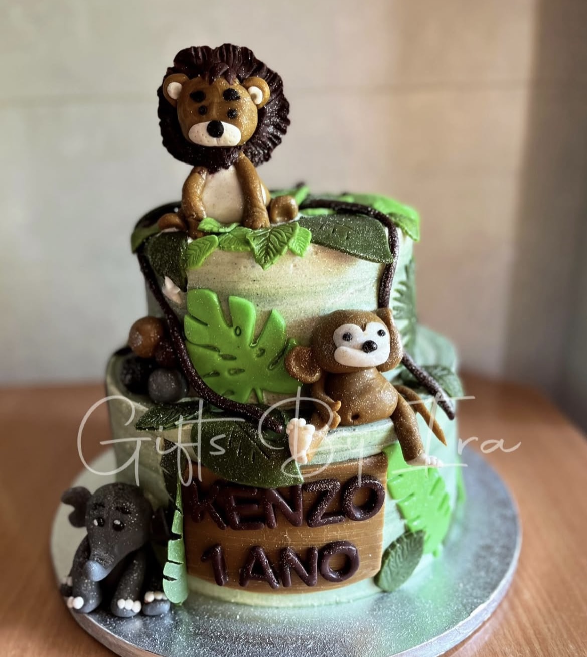 Gifts By Ira - Loures - Pasteles de bodas