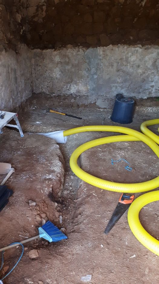One Call Property Services - Paços de Ferreira - Bauabdichtung
