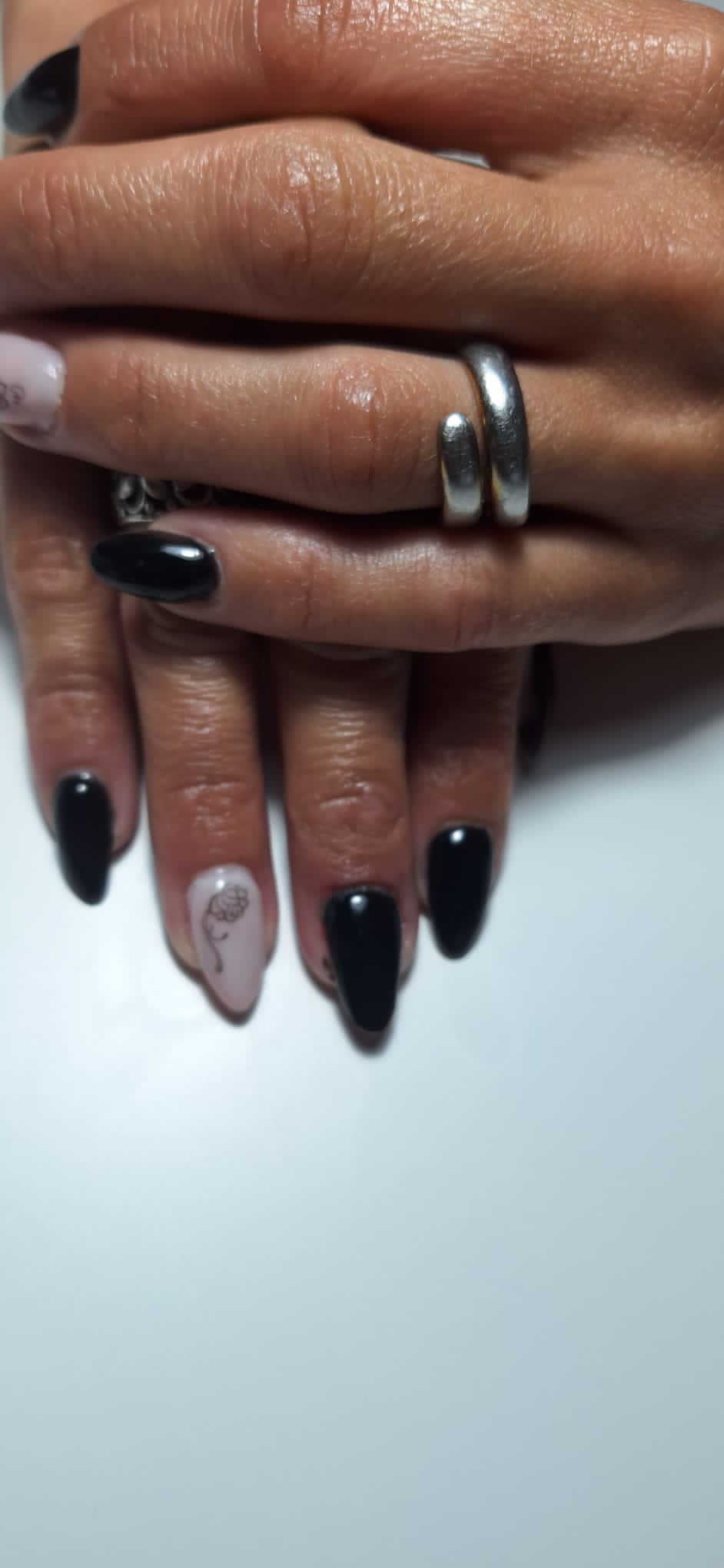 Luisa Gonçalves - Sesimbra - Beauticians