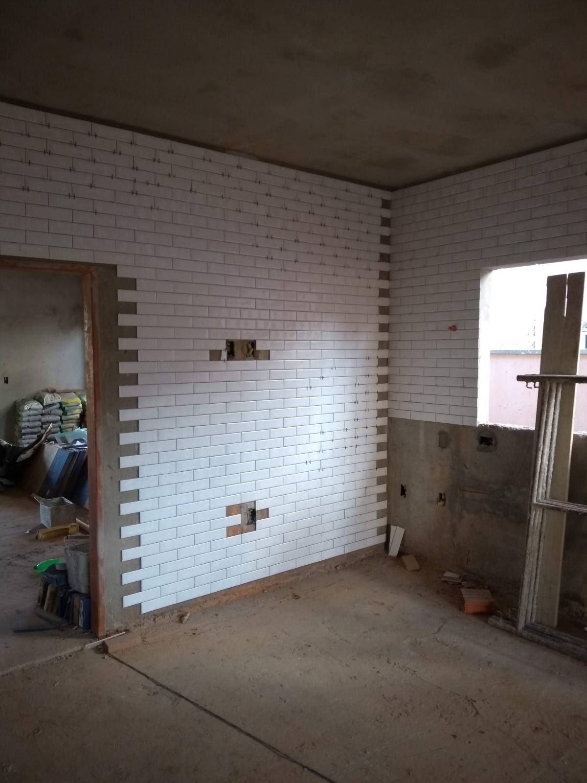 Jr remodelações - Caldas da Rainha - Außenanstrich