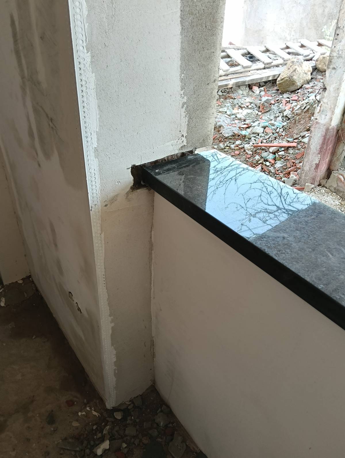 Volutas e arestas unipessoal lda - Rio Maior - Construcción de viviendas