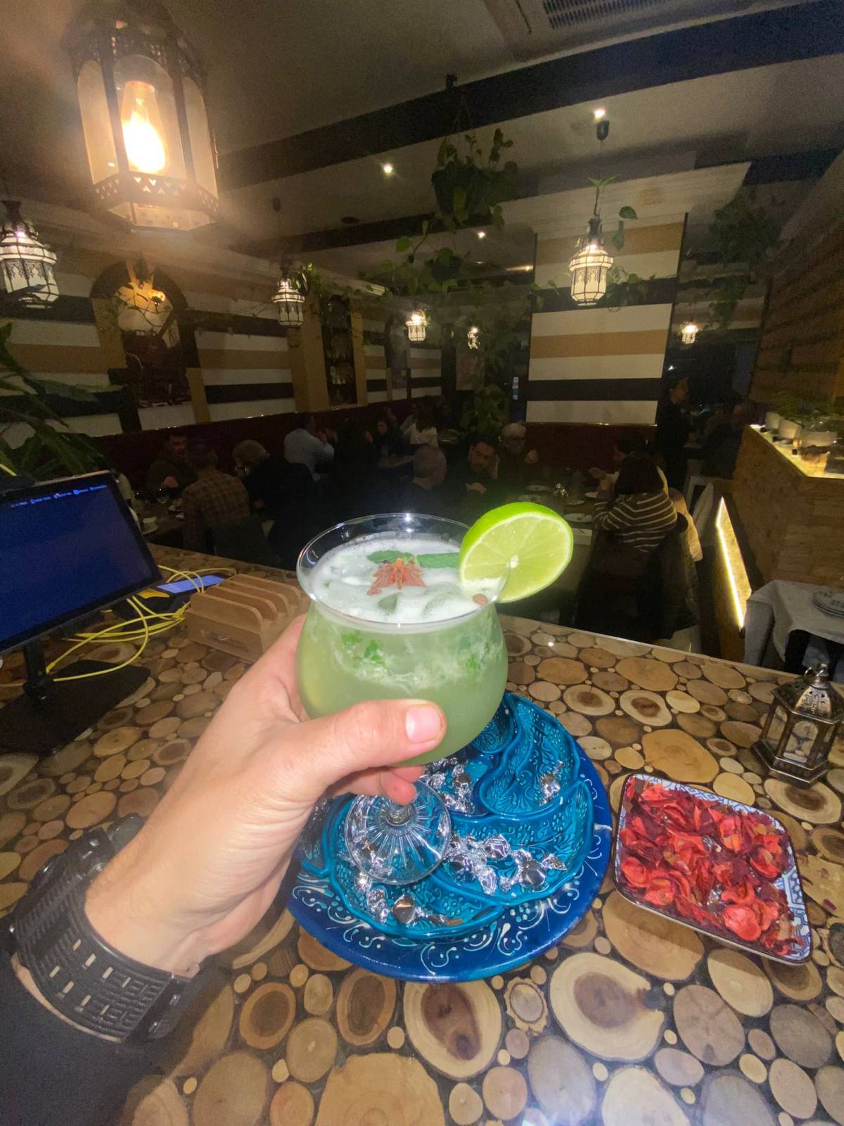 Bartender Junior - Almada - Organização de Festas