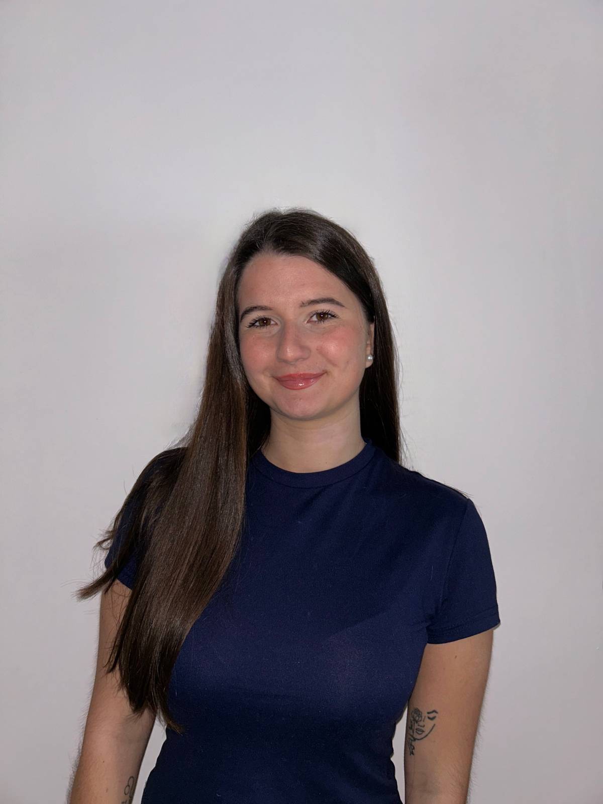 Inês – Babysitter responsável - Mafra - Babysitting
