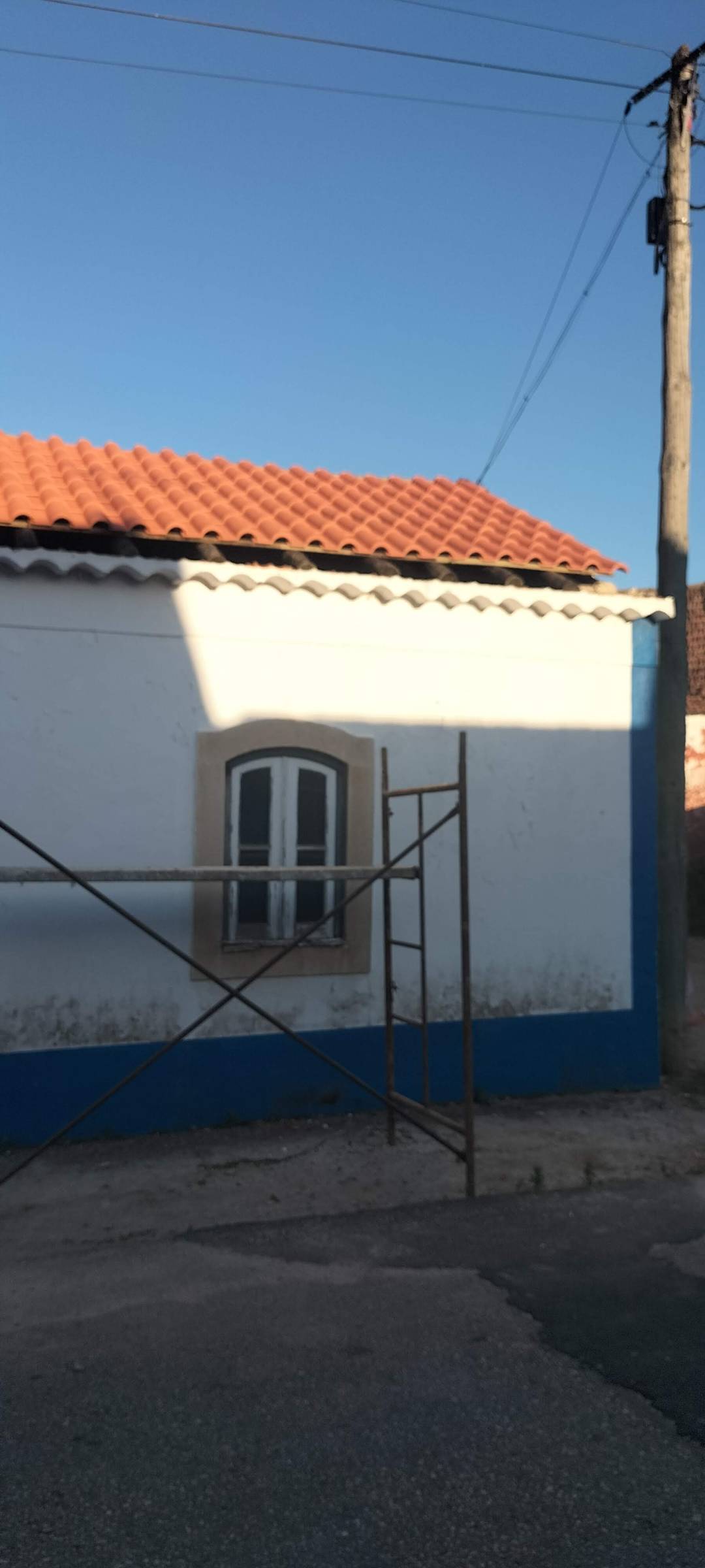 Volutas e arestas unipessoal lda - Rio Maior - Chores