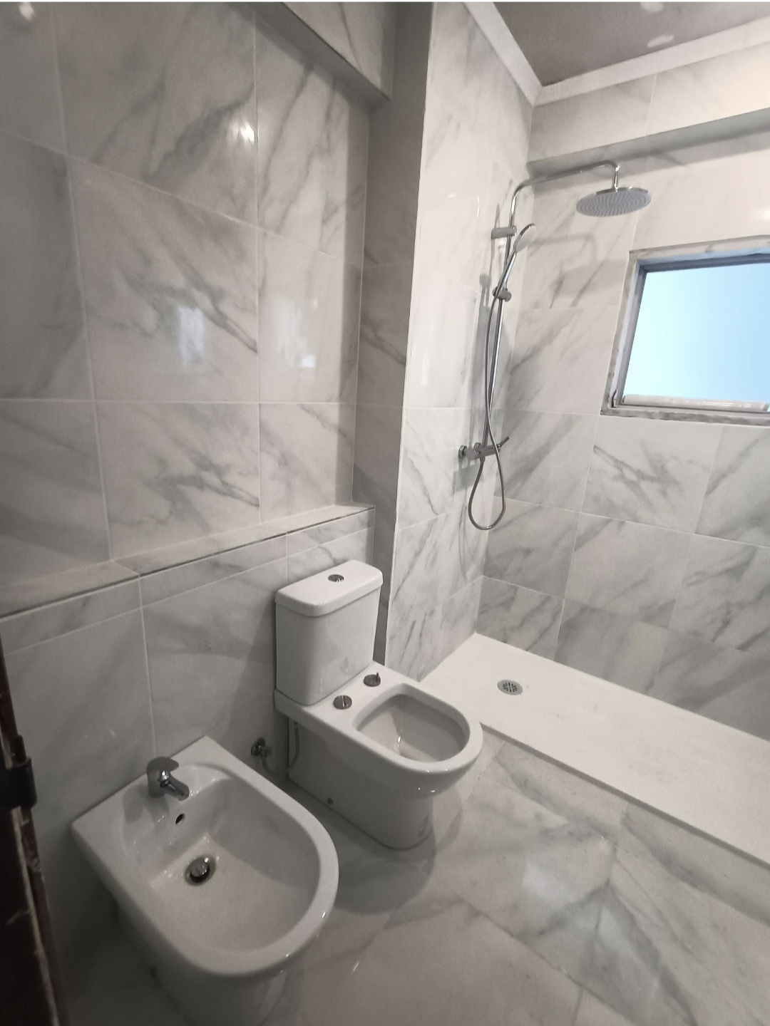 Tokfinal remodelações e pinturas - Loulé - Concrete Flooring Installation