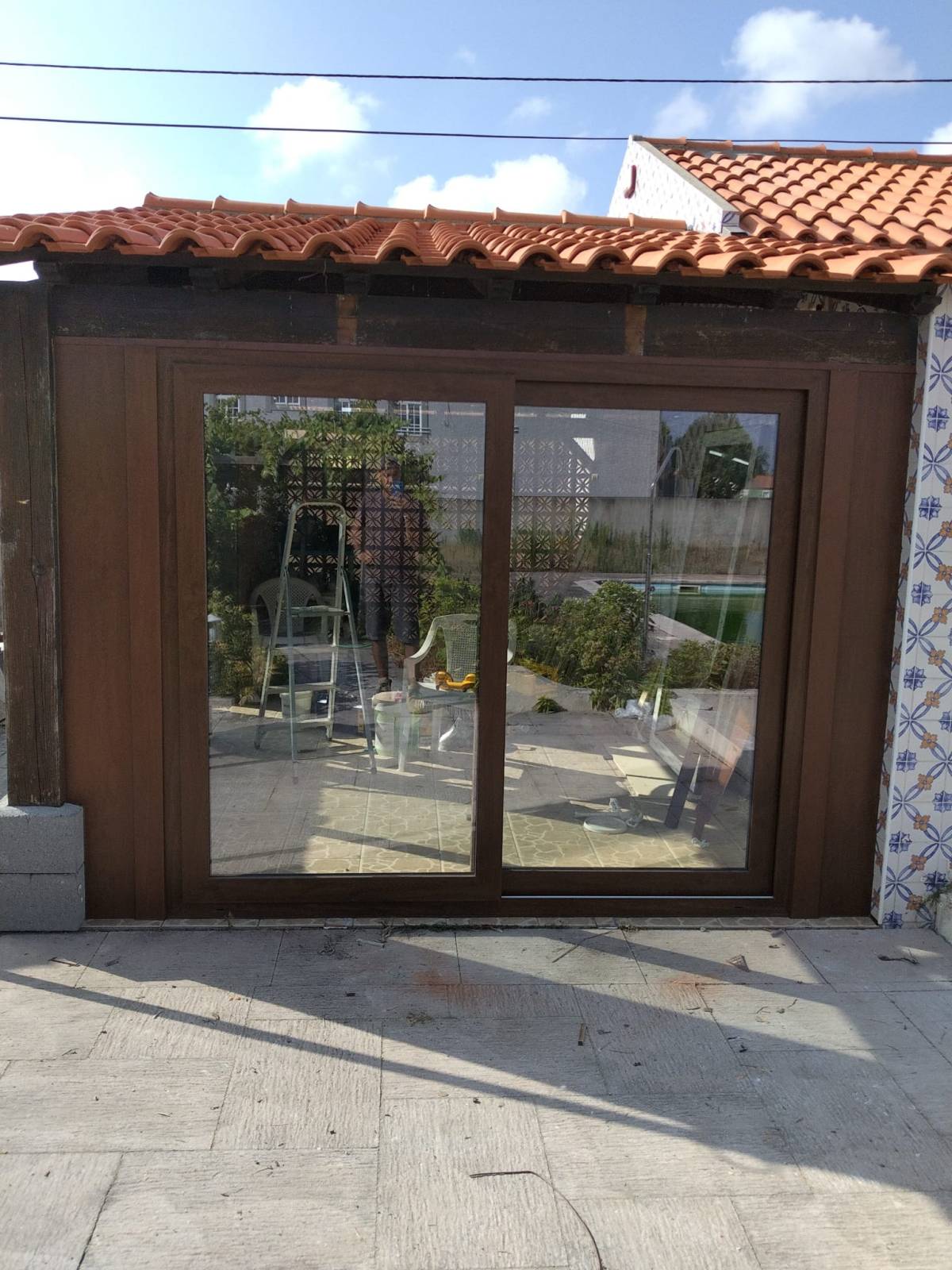 Levelcaixilharia - Águeda - Reparação de Porta