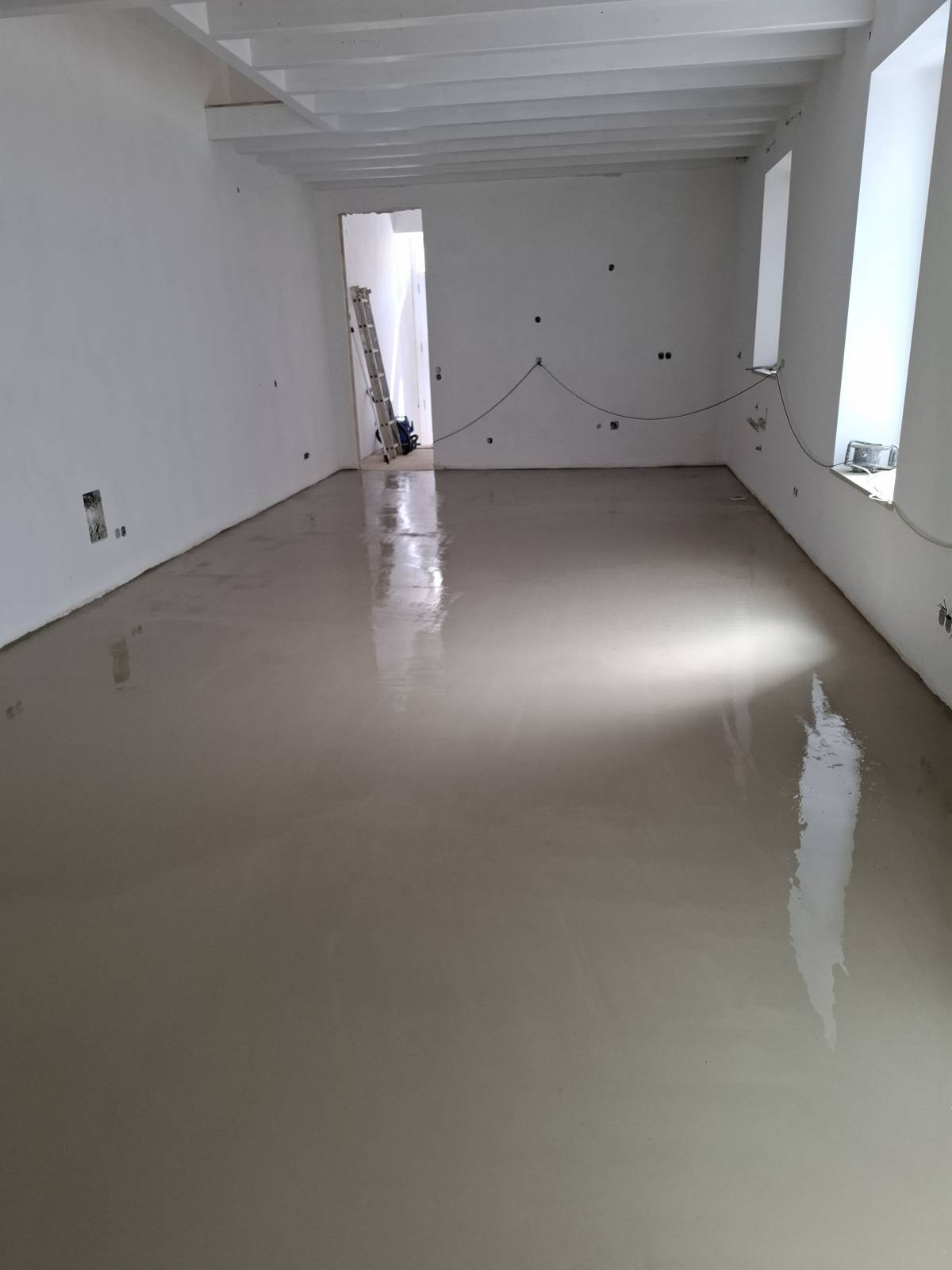 Tokfinal remodelações e pinturas - Loulé - Stair Installation