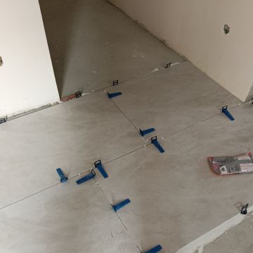 Volutas e arestas unipessoal lda - Rio Maior - Paredes, marcos y escaleras