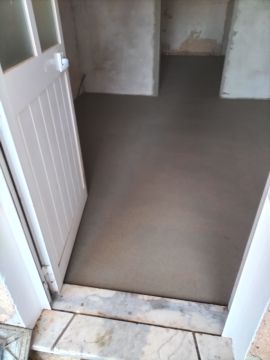 Volutas e arestas unipessoal lda - Rio Maior - Tile Installation