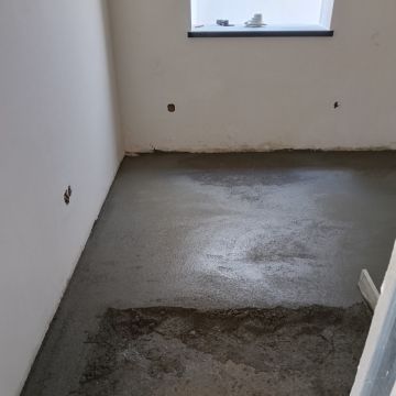 Volutas e arestas unipessoal lda - Rio Maior - Limpieza de oficinas (recurrente)