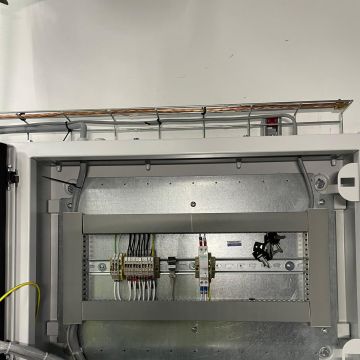 SV Santos & Varela | Eletricidade e Remodelações - Rio Maior - Installation des Sicherungs- oder Verteilerkastens
