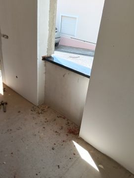 Volutas e arestas unipessoal lda - Rio Maior - Floor Tiling