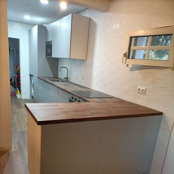 Tokfinal remodelações e pinturas - Loulé - Floor Tiling
