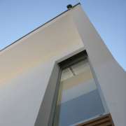 Marques Mendes Arq - Porto - Dog Fence Installation