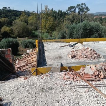 Volutas e arestas unipessoal lda - Rio Maior - Trabajos de remodelación