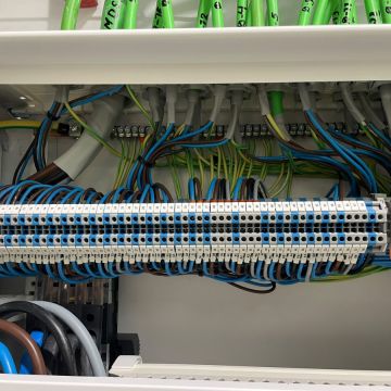 SV Santos & Varela | Eletricidade e Remodelações - Rio Maior - Lichtinstallation
