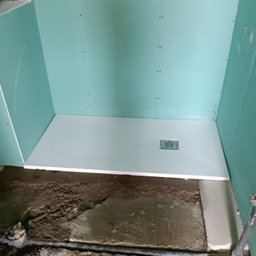 Volutas e arestas unipessoal lda - Rio Maior - Instalación o reemplazo de canaletas